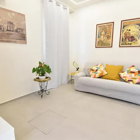 In The Heart Of Διαμέρισμα Marina di Ragusa